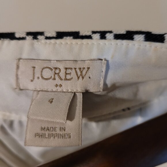 J Crew Black and White Geometric Print Pencil Skirt SZ 4 - Picture 3 of 4